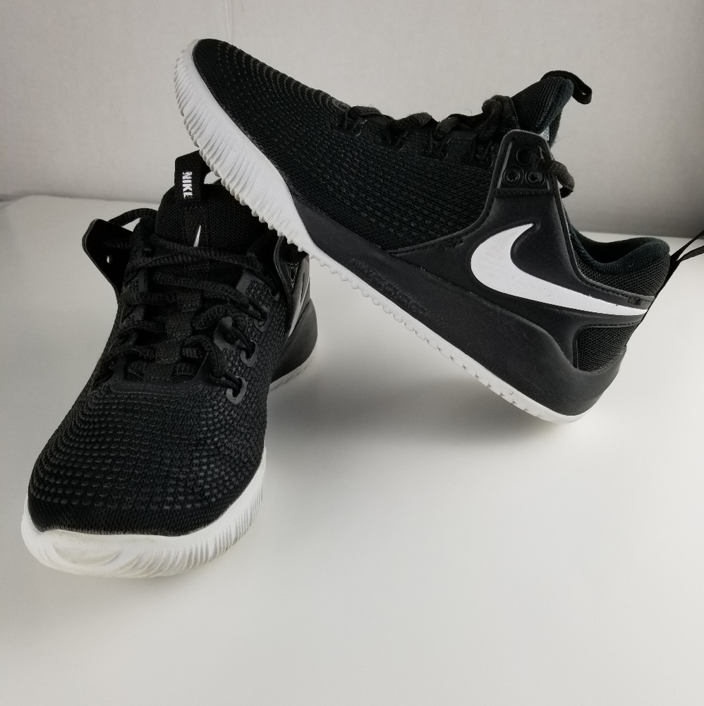 WOMEN'S NIKE ZOOM HYPERACE 2 VOLLEYBALL SHOES